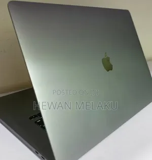 New Laptop Apple MacBook Pro 2019 16GB Intel Core i9 SSD 1T