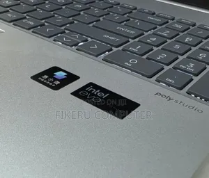 New Laptop HP Pavilion 15 16GB Intel Core Ultra 7 SSD 1T