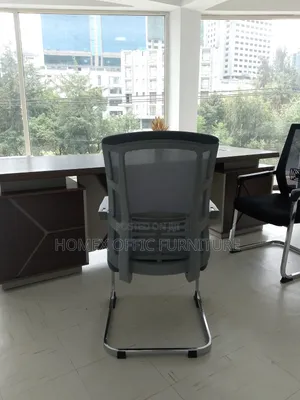 Office Guest Mesh Chair
የቢሮ እንግዳ ወንፊት/ሜሽ ወንበር