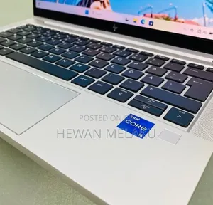 New Laptop HP EliteBook 830 G8 16GB Intel Core i5 SSD 512GB