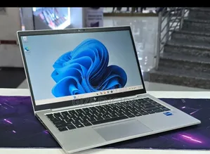 New Laptop HP EliteBook 840 G8 16GB Intel Core i5 SSD 512GB