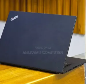 New Laptop Lenovo ThinkPad t495s 16GB AMD Ryzen 7 SSD 512GB
