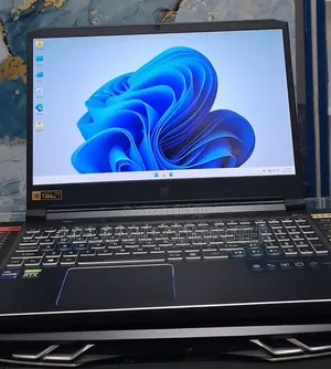 New Laptop Acer Predator Helios Neo 16 16GB Intel Core i9 SSD 512GB