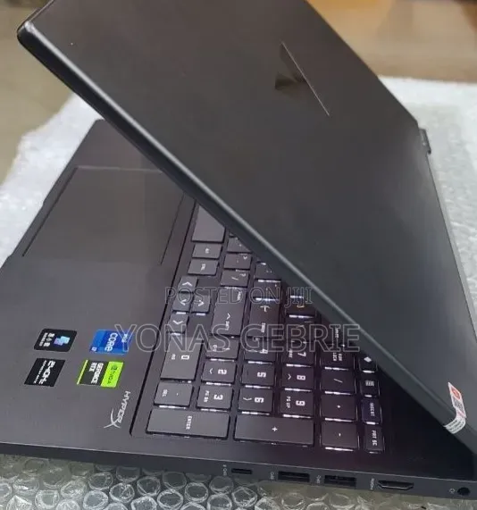 New Laptop HP Victus 16 16GB Intel Core i7 SSD 1T