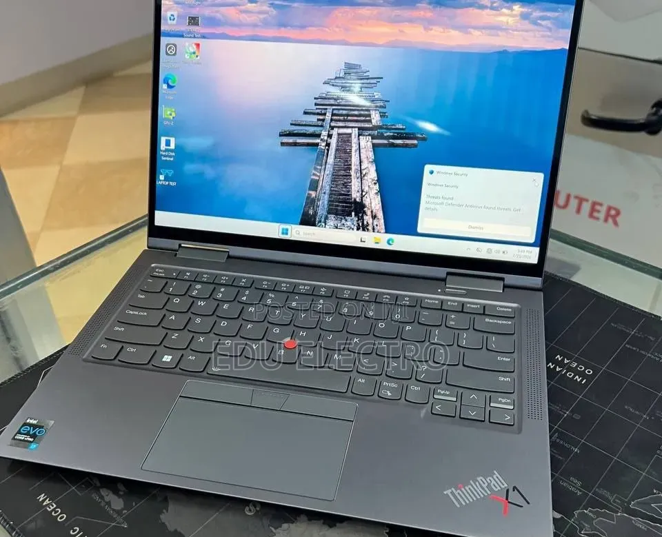 New Laptop Lenovo ThinkPad X1 Yoga 16GB Intel Core i7 SSD 512GB