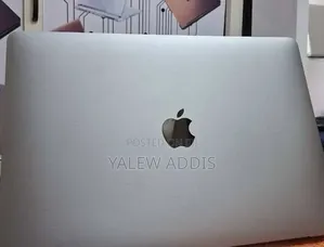 New Laptop Apple MacBook Air 2020 M1 8GB Intel Core i7 SSD 256GB