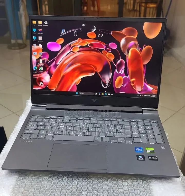 New Laptop HP Victus 15 16GB Intel Core i7 SSD 1T