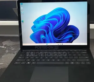 New Laptop Microsoft Surface 16GB Intel Core i7 SSD 512GB