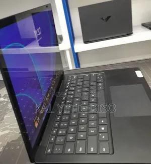 New Laptop Microsoft Surface 16GB Intel Core i7 SSD 512GB
