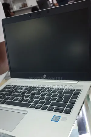New Laptop HP EliteBook 840 G5 8GB Intel Core i7 SSD 512GB