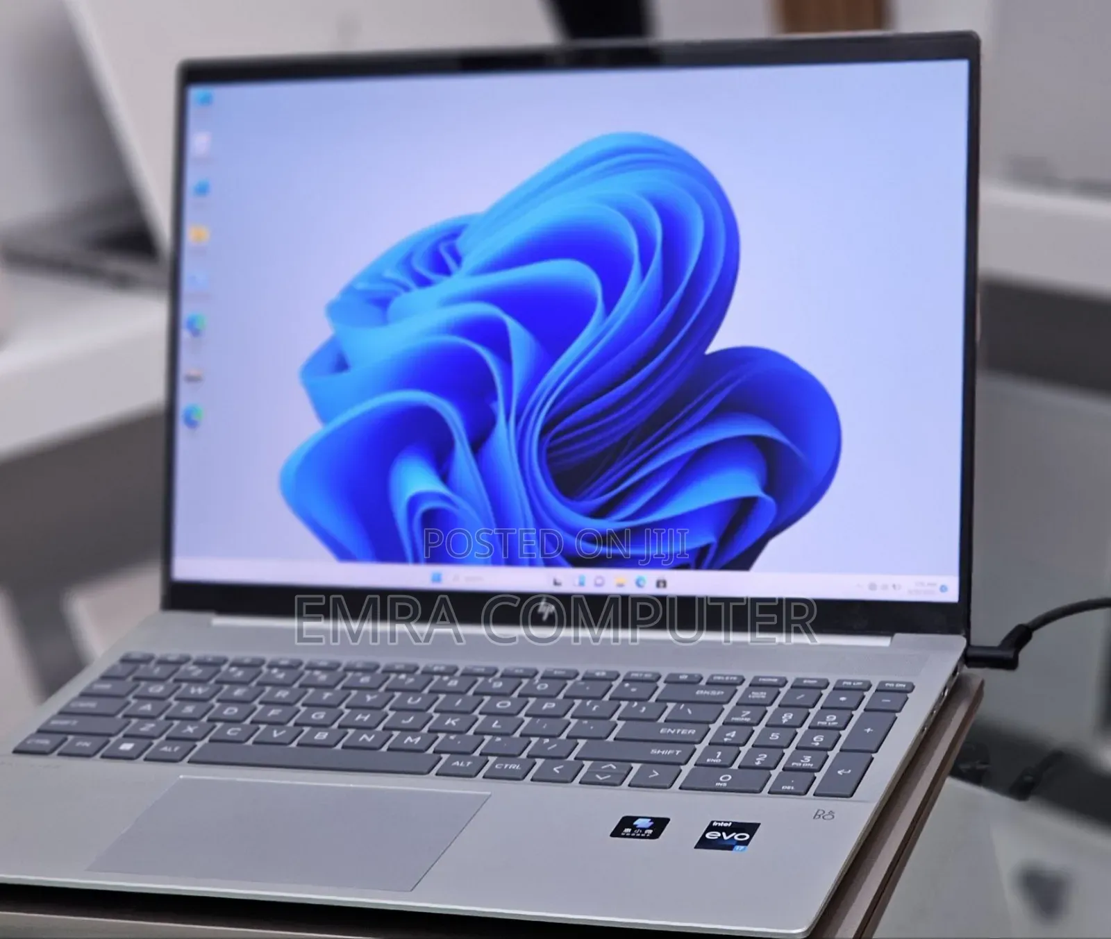 New Laptop HP 16GB Intel Core i7 SSD 1T