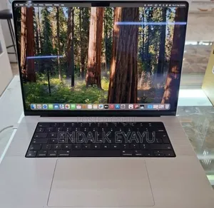 New Laptop Apple MacBook Pro 2021 M1 16GB Apple M1 Pro SSD 512GB