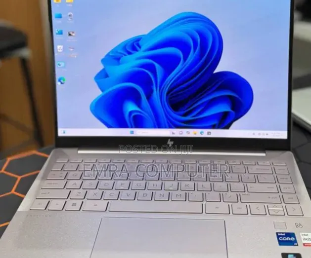 New Laptop HP 16GB Intel Core i7 SSD 512GB