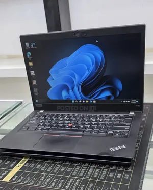 New Laptop Lenovo ThinkPad T14s Gen 2 16GB AMD Ryzen 5 SSD 512GB
