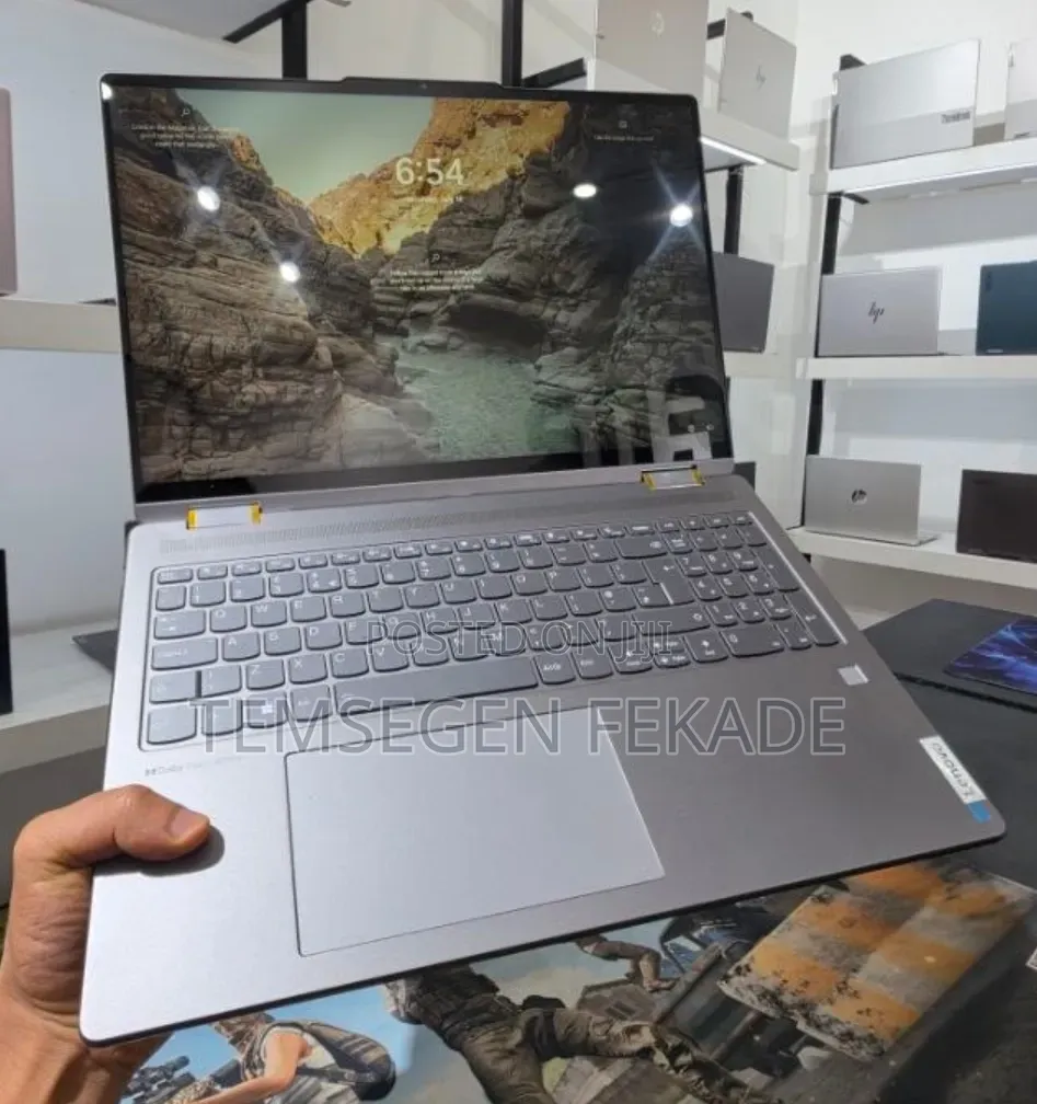 New Laptop Lenovo ThinkPad Yoga 16GB AMD Ryzen 7 SSD 512GB