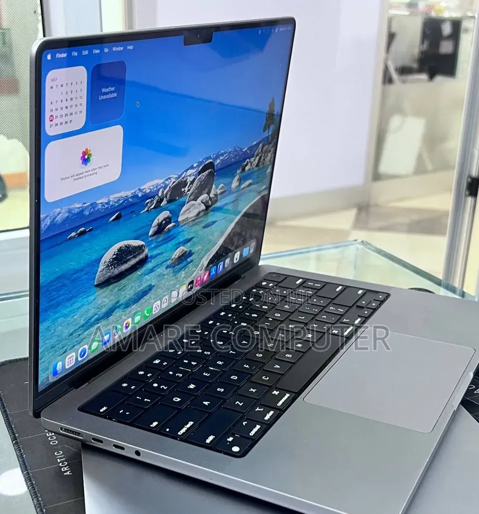 New Laptop Apple MacBook Pro 2021 M1 16GB Apple M1 Pro SSD 512GB