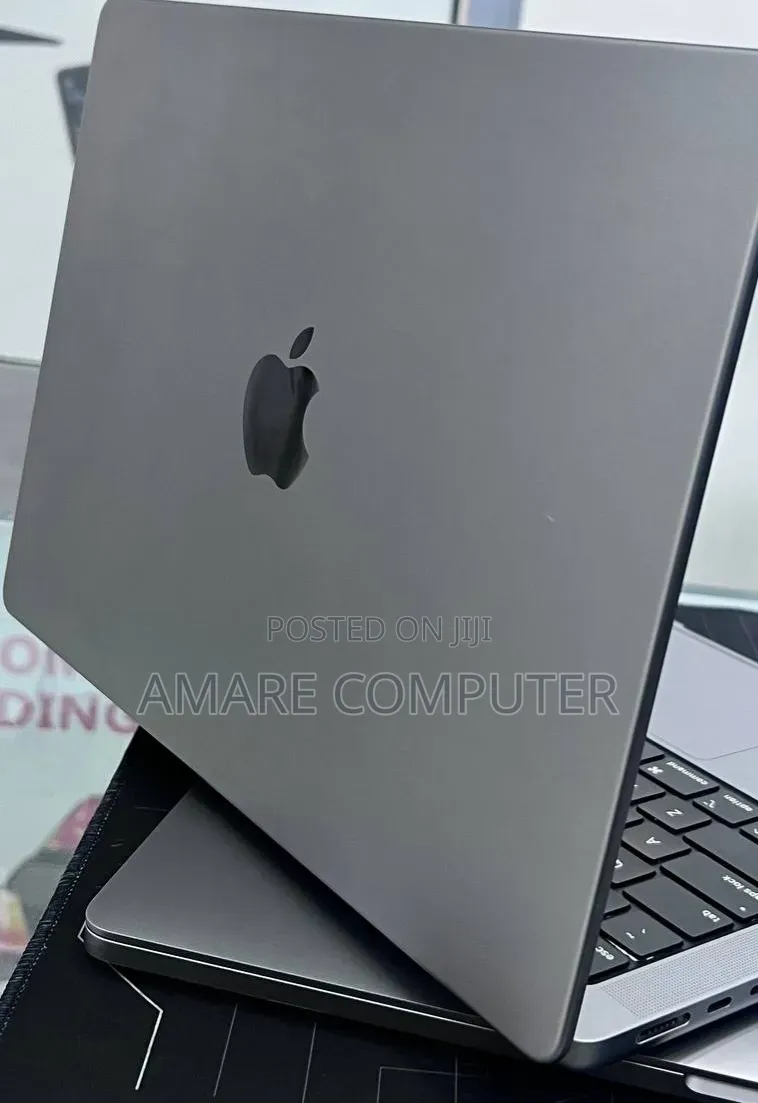 New Laptop Apple MacBook Pro 2021 M1 16GB Apple M1 Pro SSD 512GB