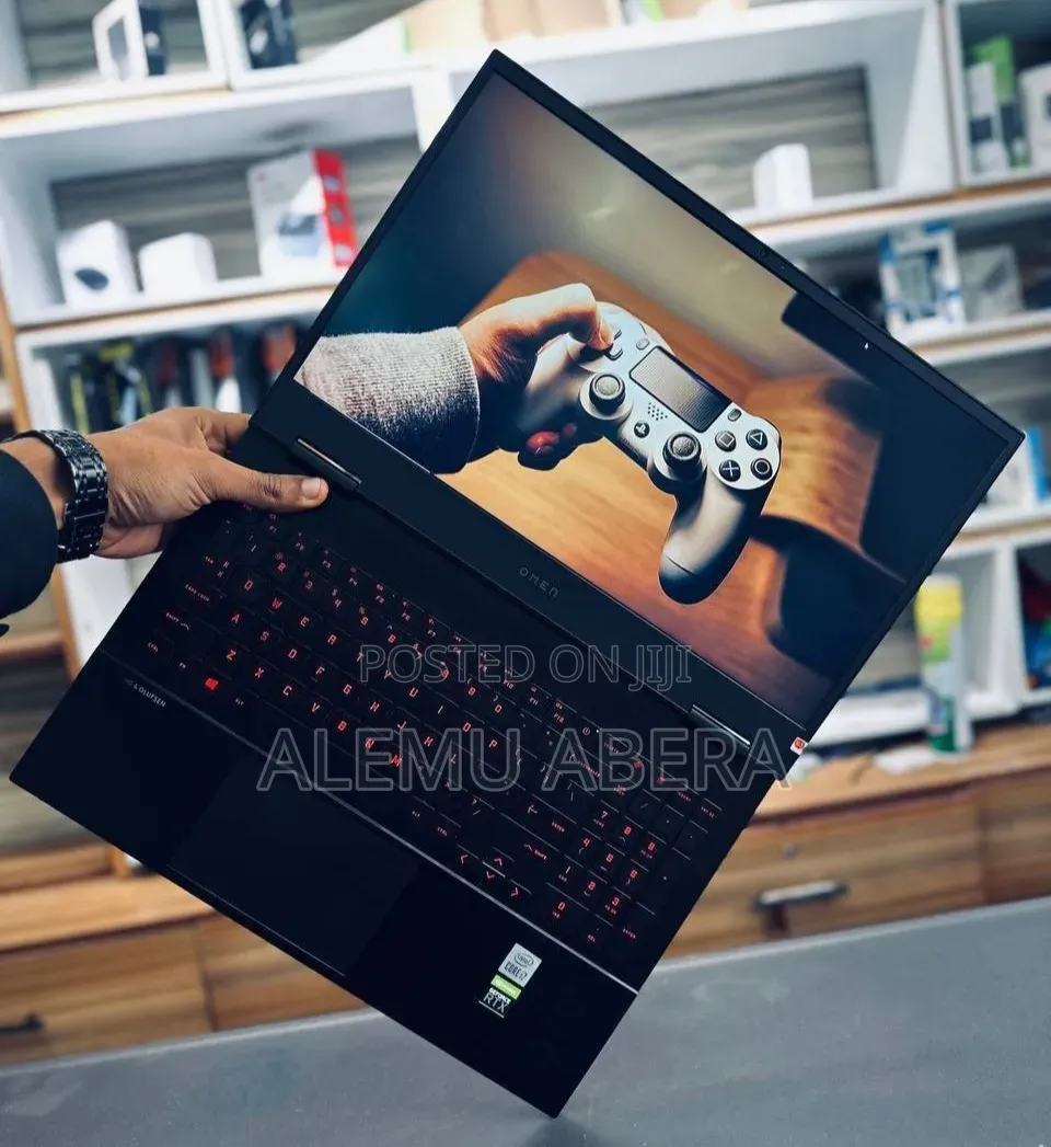 New Laptop HP Omen 15 16GB Intel Core i7 SSD 512GB