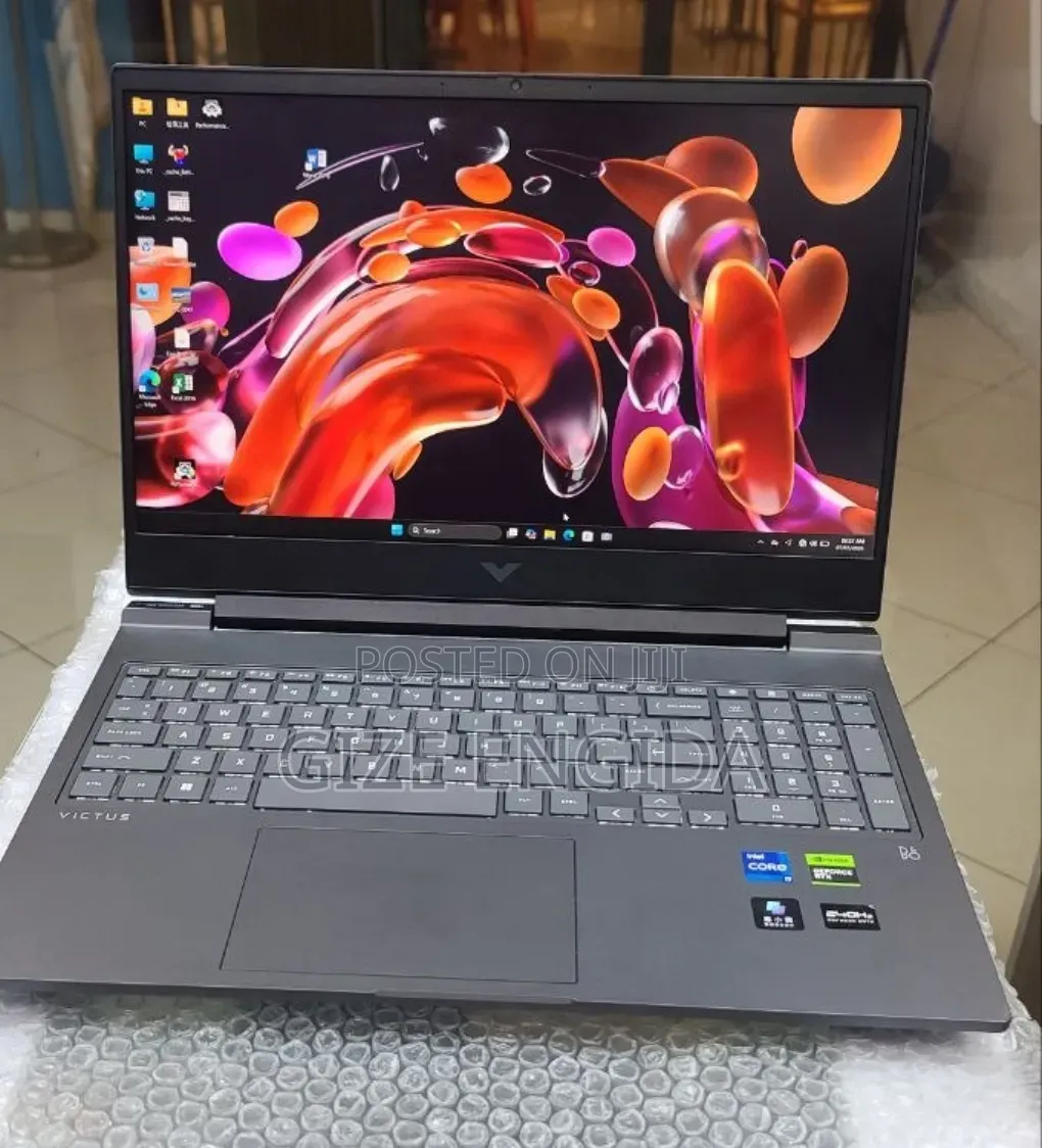 New Laptop HP Victus 16 16GB Intel Core i7 SSD 1T