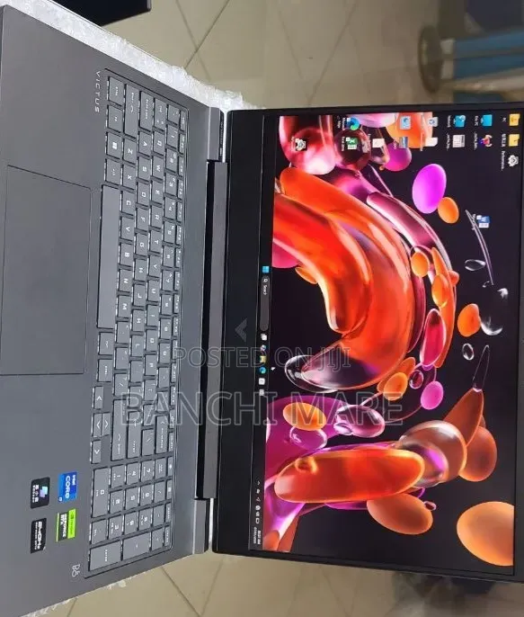 New Laptop HP Victus 16 16GB Intel Core i7 SSD 1T