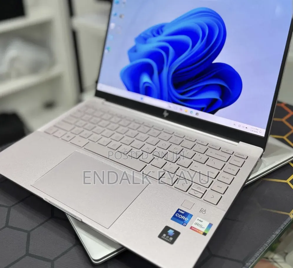 New Laptop HP Pavilion 14 16GB Intel Core i7 SSD 1T