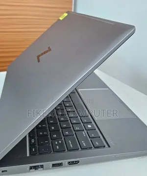 New Laptop HP ZBook Power G9 i7 16GB Intel Core i7 SSD 1T