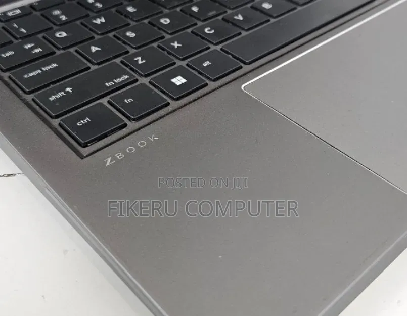 New Laptop HP ZBook Power G9 i7 16GB Intel Core i7 SSD 1T