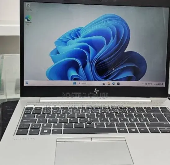 New Laptop HP EliteBook 840 G5 16GB Intel Core i5 SSD 512GB
