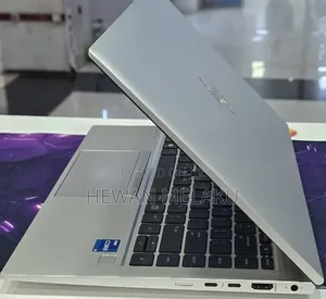 New Laptop HP EliteBook 840 G8 16GB Intel Core i5 SSD 512GB