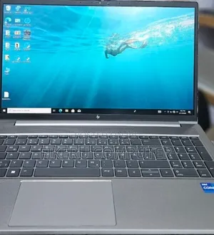 New Laptop HP ZBook Power G9 i7 16GB Intel Core i7 SSD 1T