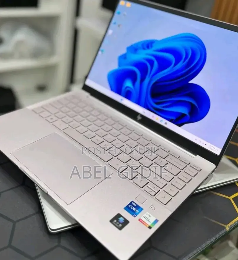New Laptop HP Pavilion 14 16GB Intel Core i7 SSD 1T