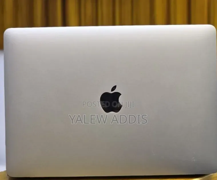New Laptop Apple MacBook Air 2020 M1 16GB Apple M1 SSD 256GB