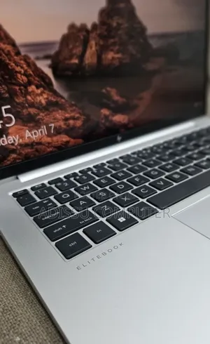 New Laptop HP EliteBook 840 G10 16GB Intel Core i7 SSD 512GB