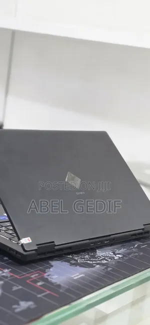 New Laptop HP Omen 16 16GB Intel Core i9 SSD 512GB