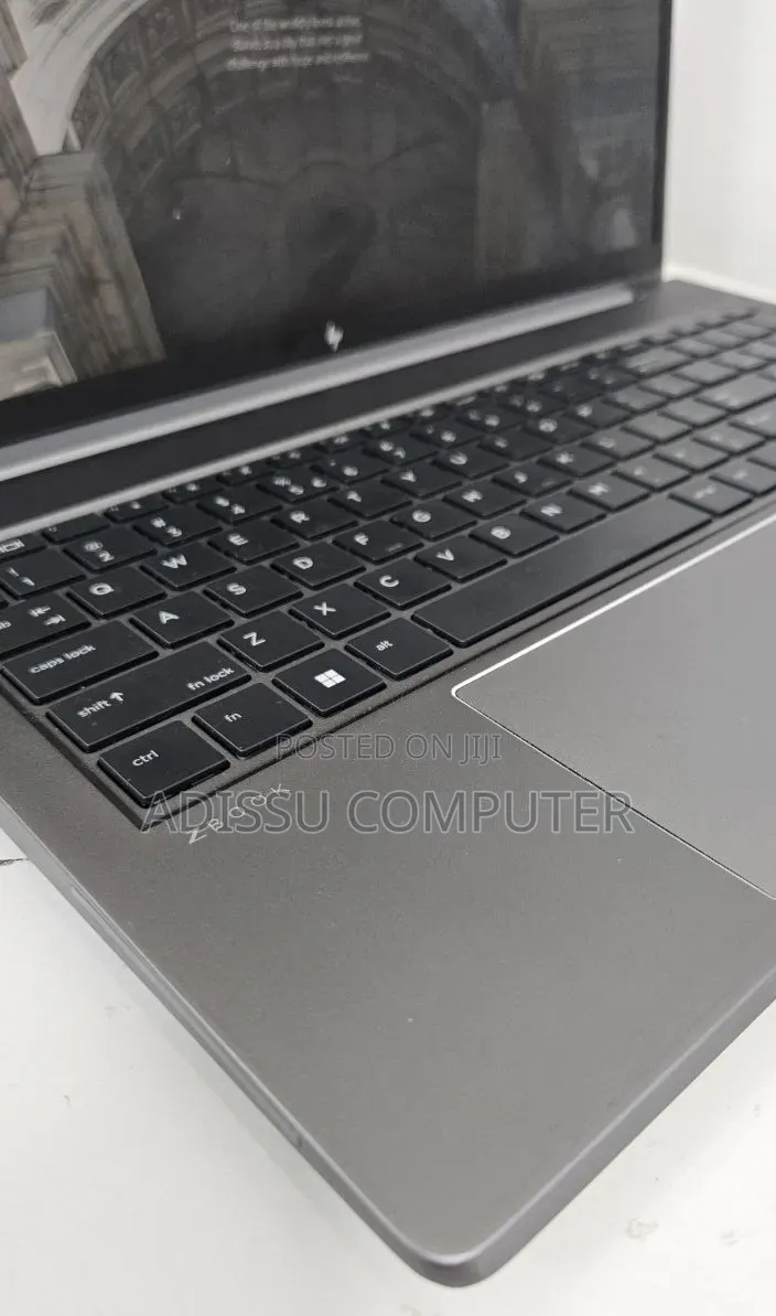 New Laptop HP ZBook 14 16GB Intel Core i7 SSD 1T