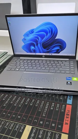 New Laptop HP Pavilion 14 16GB Intel Core i5 SSD 512GB