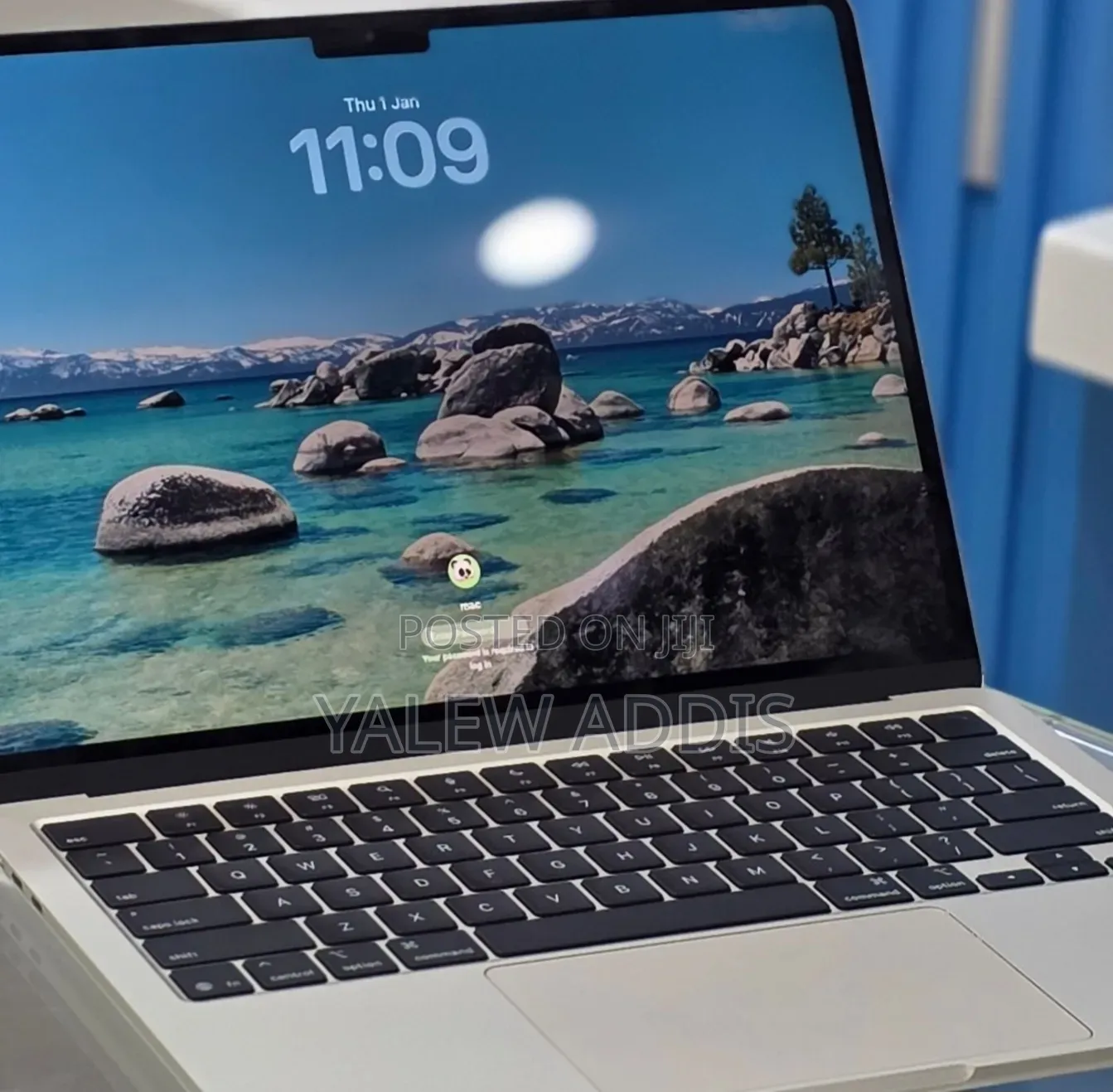 New Laptop Apple MacBook Air 2025 M4 16GB Apple M4 SSD 256GB