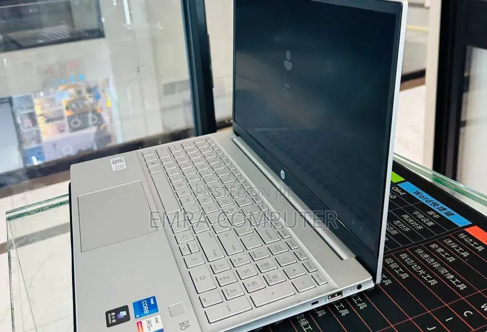New Laptop HP Pavilion 15 16GB Intel Core i5 SSD 1T