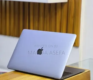 New Laptop Apple MacBook Air 2020 M1 16GB Apple M1 SSD 256GB