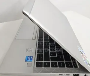 New Laptop HP EliteBook 840 G8 16GB Intel Core i5 SSHD (Hybrid) 512GB