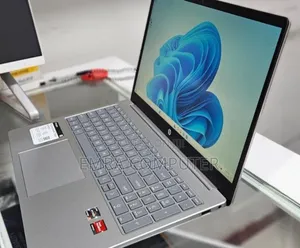 New Laptop HP 16GB AMD Ryzen 5 SSD 256GB