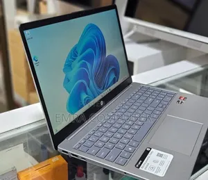 New Laptop HP 16GB AMD Ryzen 5 SSD 256GB