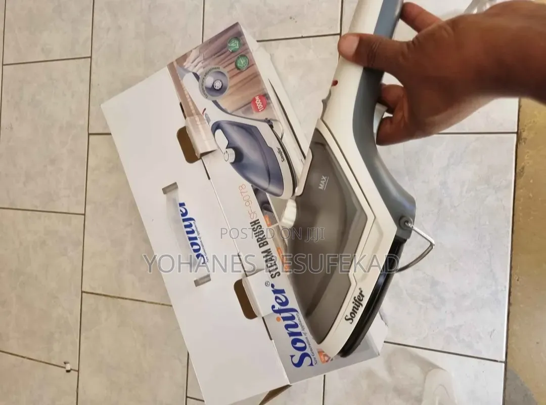 Sonifer Steam Iron