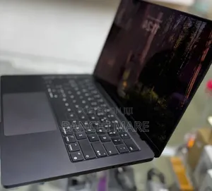 New Laptop Apple MacBook Pro 2024 M4 16GB Apple M4 SSD 1T