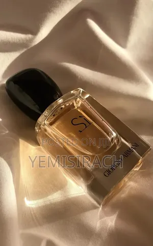 Si Giorgio Armani Eau De Parfum
