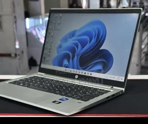 New Laptop HP EliteBook 830 G9 16GB Intel Core i5 SSD 512GB