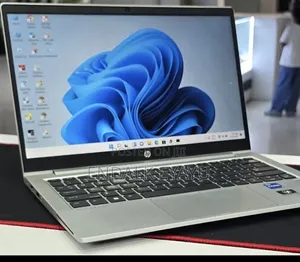 New Laptop HP EliteBook 830 G9 16GB Intel Core i5 SSD 512GB