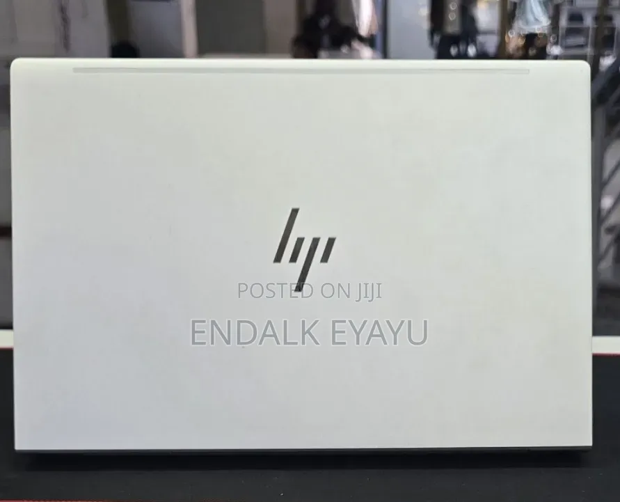 New Laptop HP EliteBook 830 G9 16GB Intel Core i5 SSD 512GB