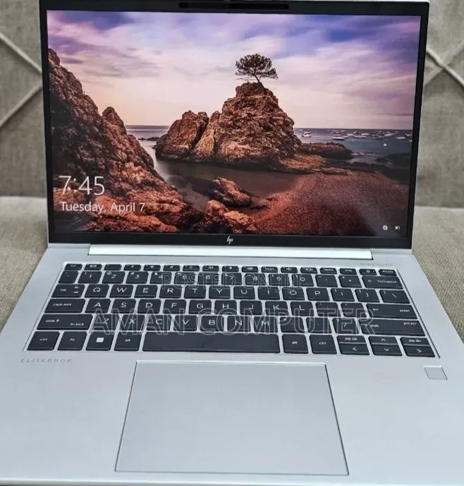 New Laptop HP EliteBook 840 G10 16GB Intel Core i7 SSD 512GB
