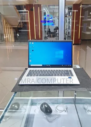 New Laptop HP EliteBook 840 G8 16GB Intel Core i7 SSD 512GB